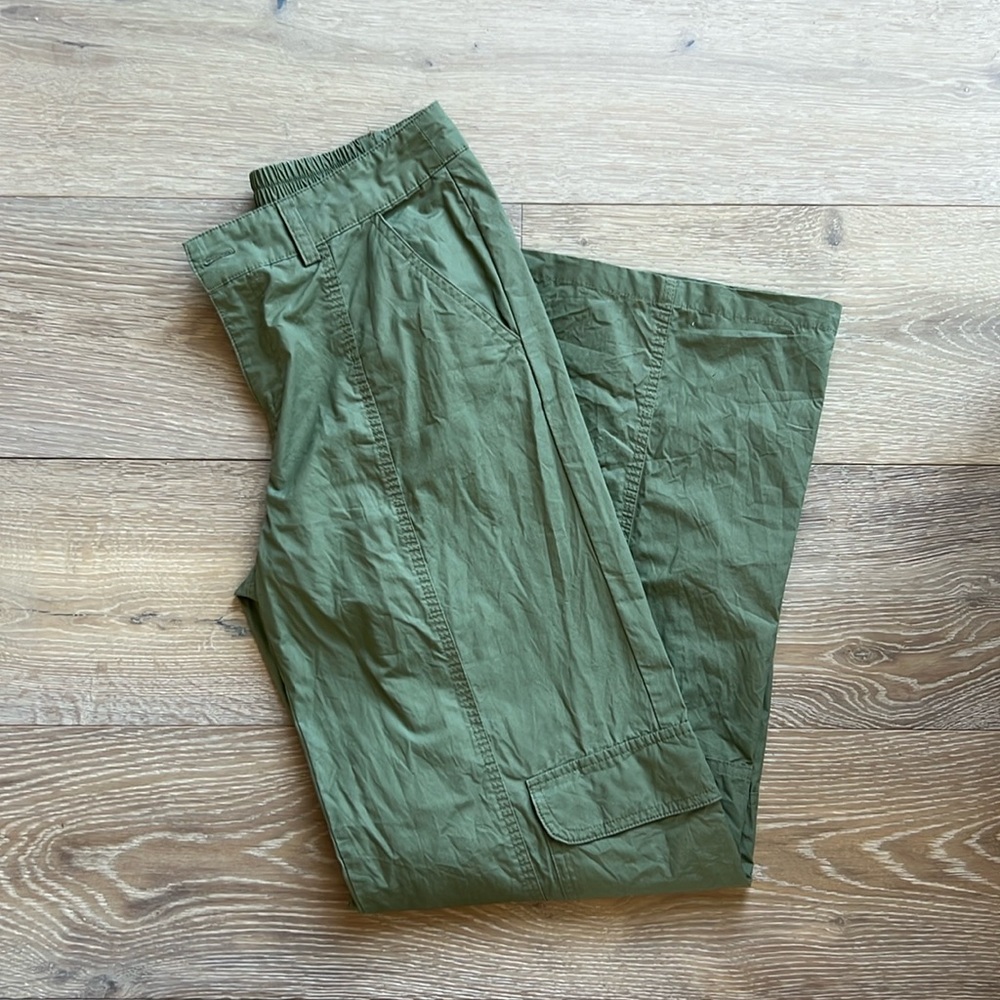 Wild Fable Army Green High Rise Cargo Pants